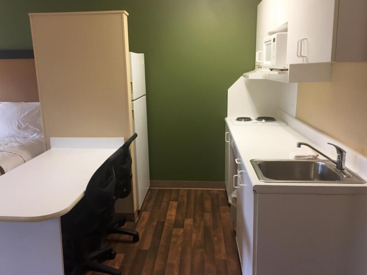 Extended Stay America Suites - Kansas City - Airport Eksteriør billede