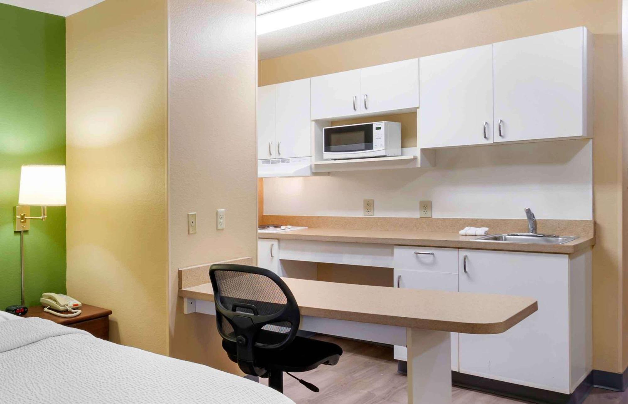 Extended Stay America Suites - Kansas City - Airport Eksteriør billede