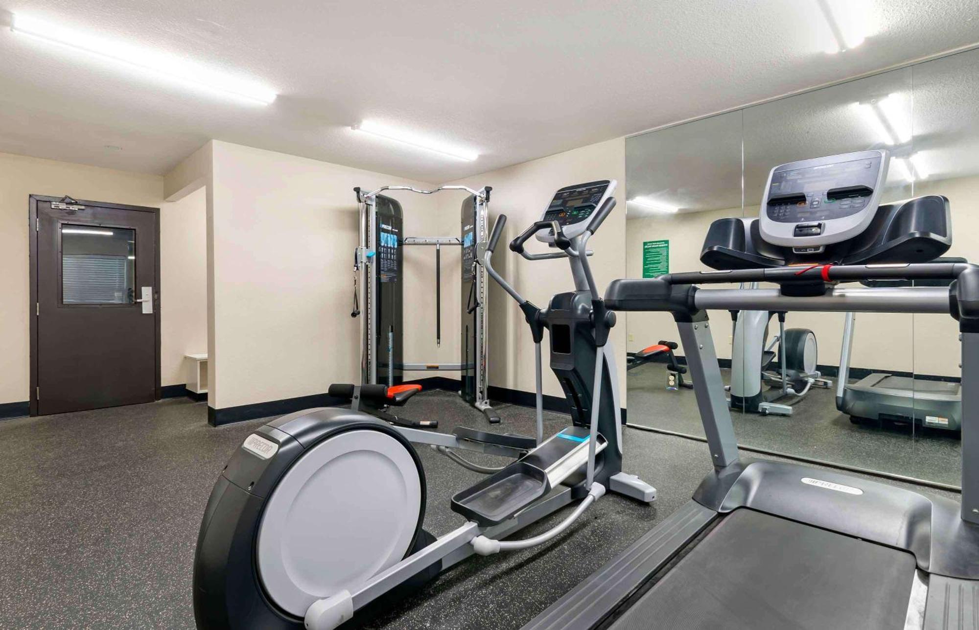 Extended Stay America Suites - Kansas City - Airport Eksteriør billede