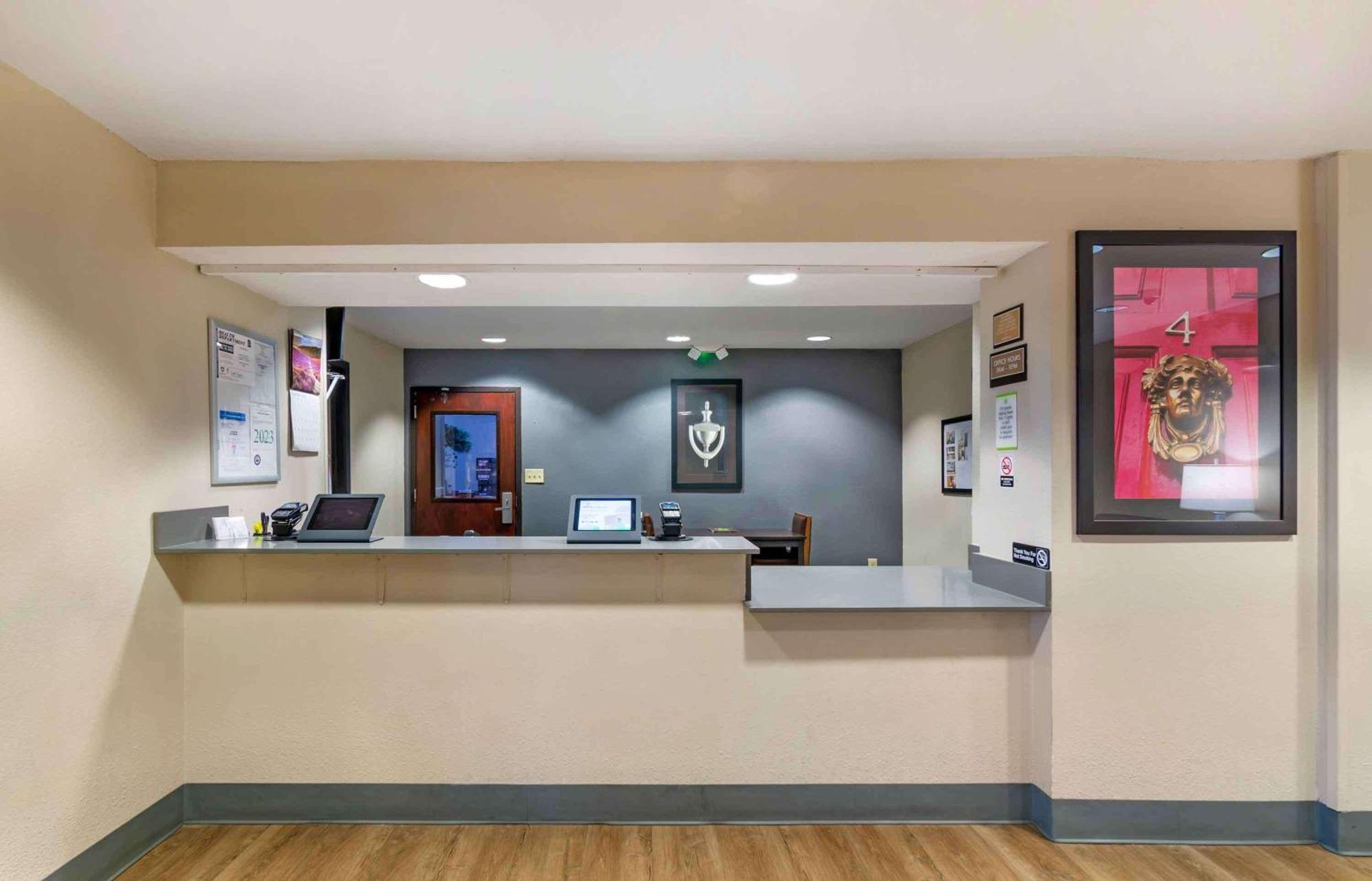 Extended Stay America Suites - Kansas City - Airport Eksteriør billede