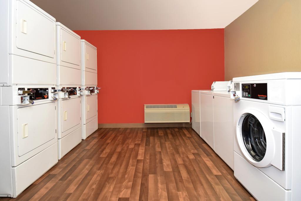 Extended Stay America Suites - Kansas City - Airport Eksteriør billede